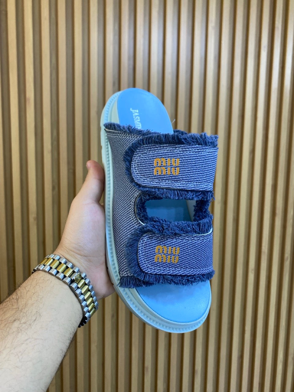 sandelle miu miu